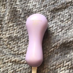Clarisonic Mia facial brush